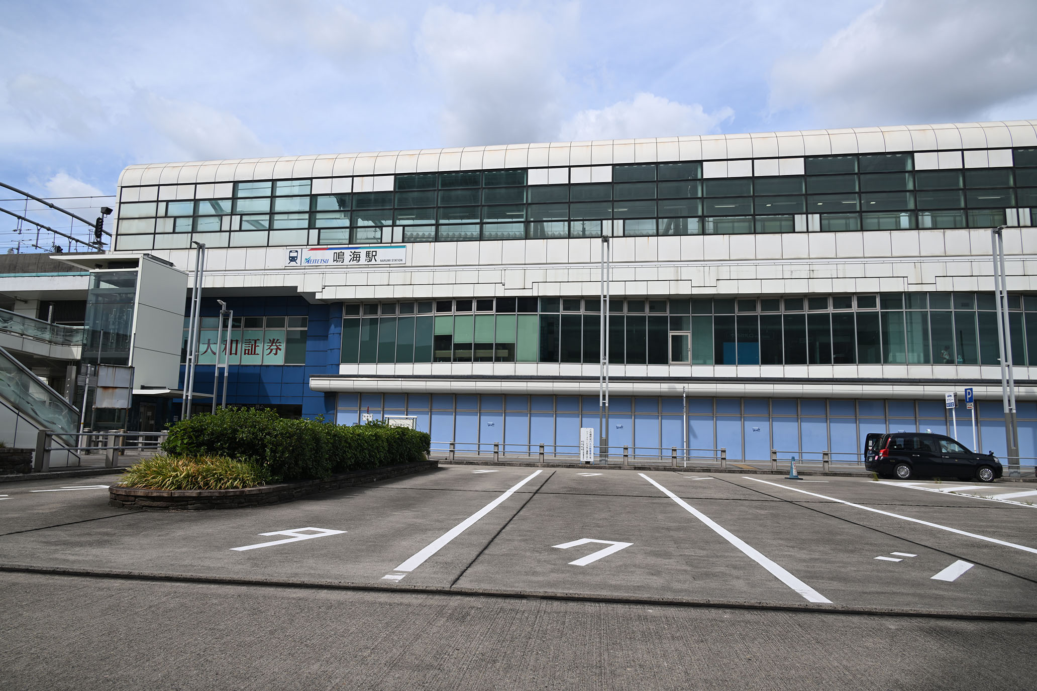 名鉄名古屋本線鳴海駅